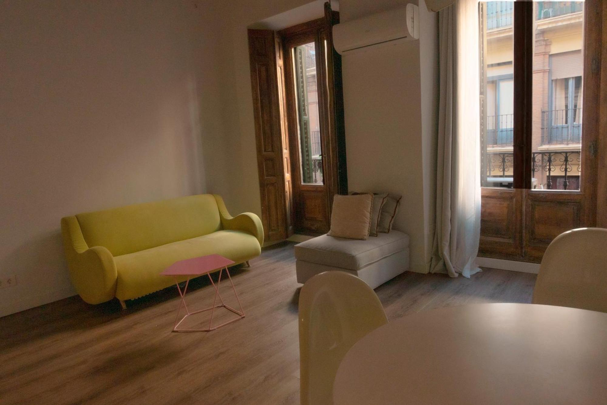 Hortaleza 4, Preciso Estudio En Chueca Junto A La Gran Via De Madrid Esterno foto
